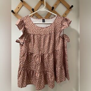 🔴4/$15 BUNDLE ONLY🔴 Shein Ruffle Shoulder Top